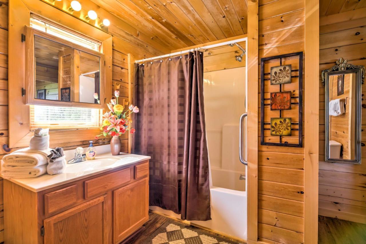 Sevierville Retreat Private Hot Tub And Lake Views! 외부 사진