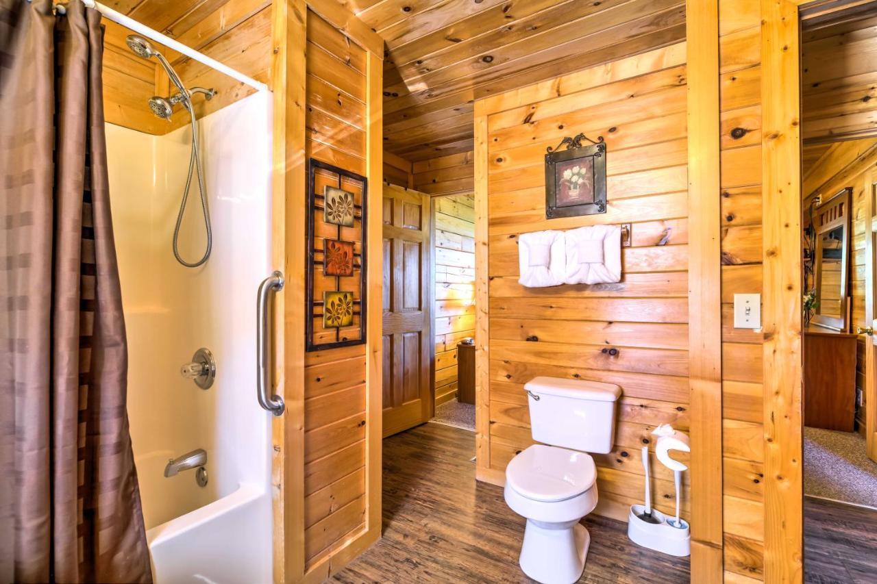 Sevierville Retreat Private Hot Tub And Lake Views! 외부 사진
