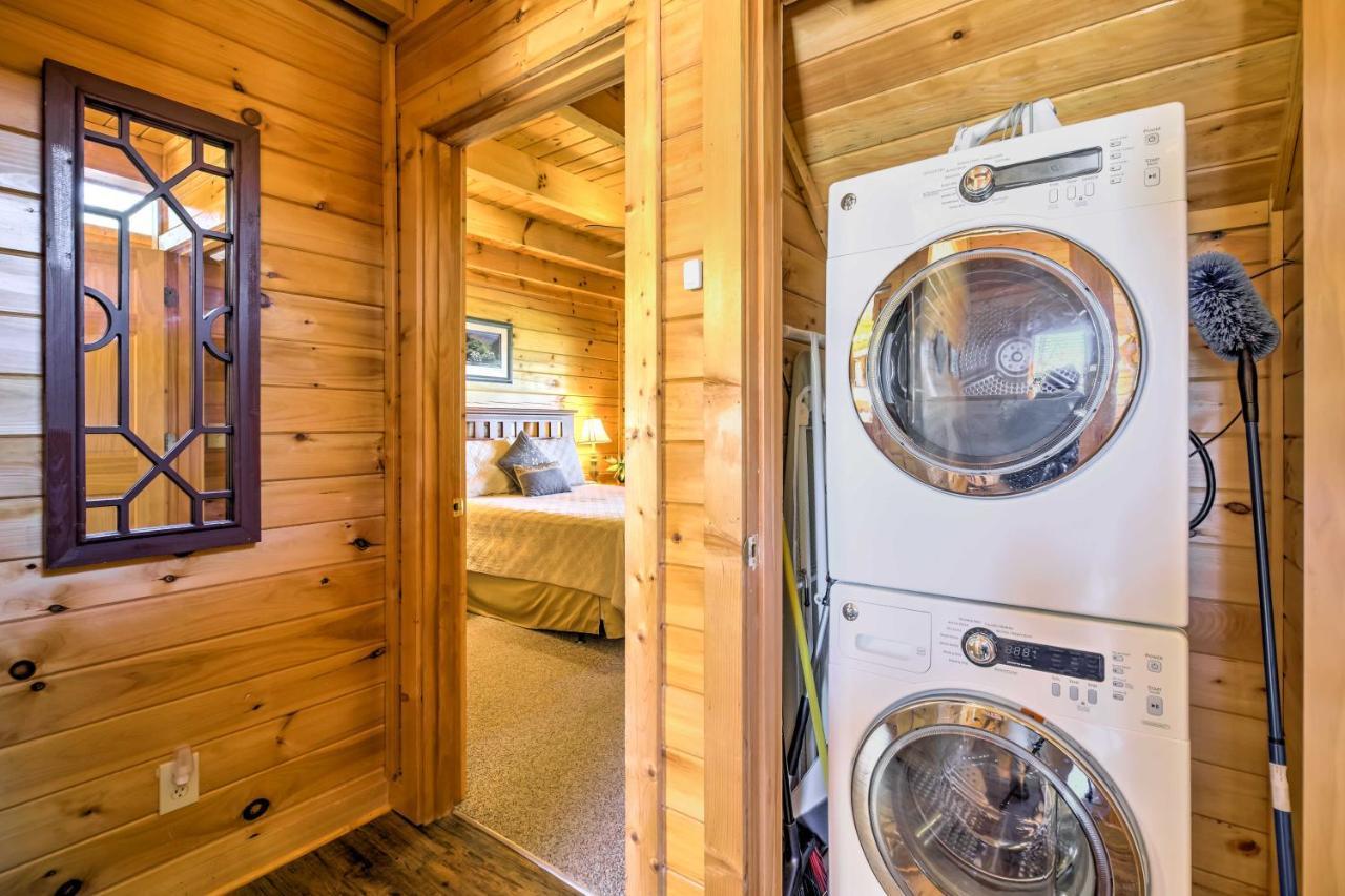 Sevierville Retreat Private Hot Tub And Lake Views! 외부 사진