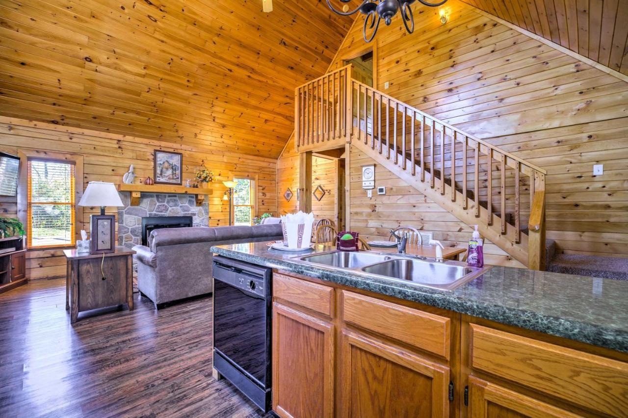 Sevierville Retreat Private Hot Tub And Lake Views! 외부 사진
